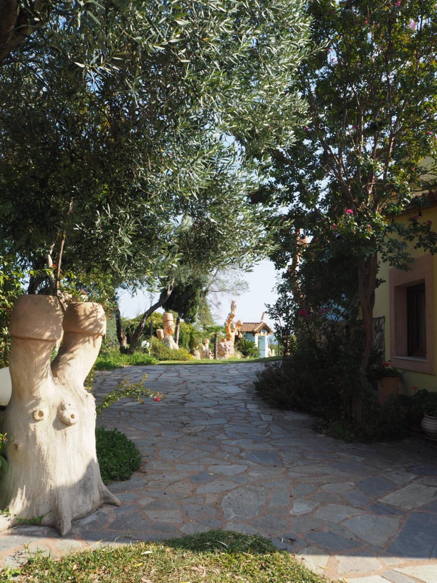 Medusa Gorgon Develikia Exterior photo
